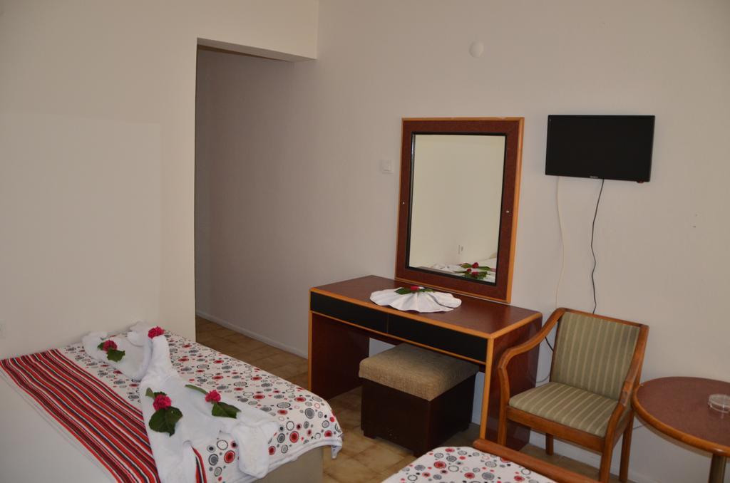Dilek Hotel Menderes Экстерьер фото
